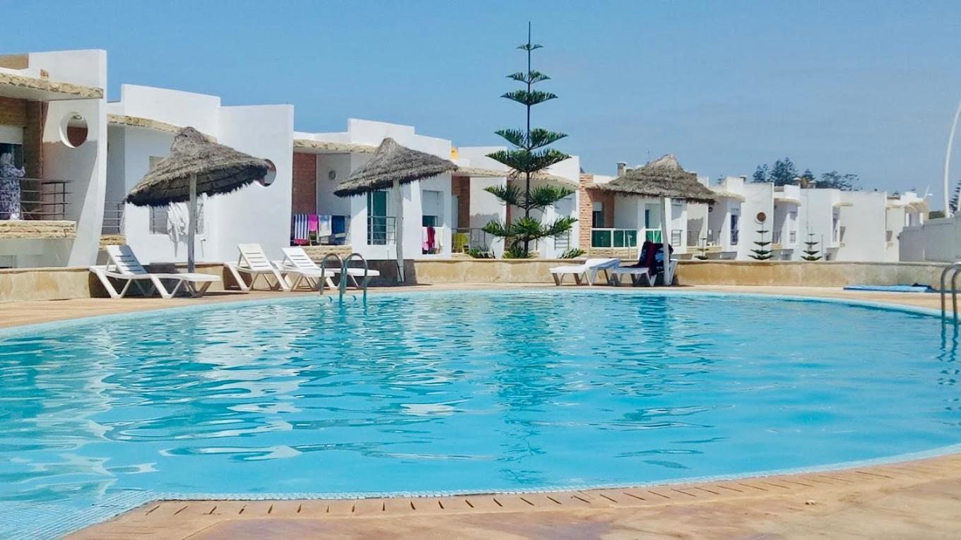 Splendid Beachfront Villa In Sidi Bouzid Beach With Pool Douar Ourlali Exterior foto